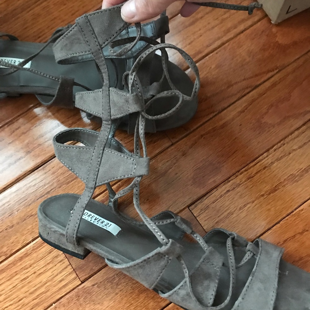 Forever21 gladiator sandals 6.5
